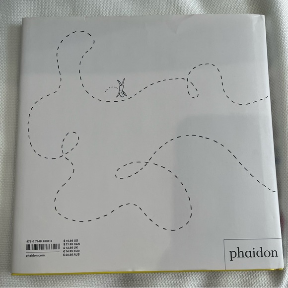 NEW Circle Rolls - Winner of the Teach Early Years Awards 2018, Picture Book - Picture 3 of 5